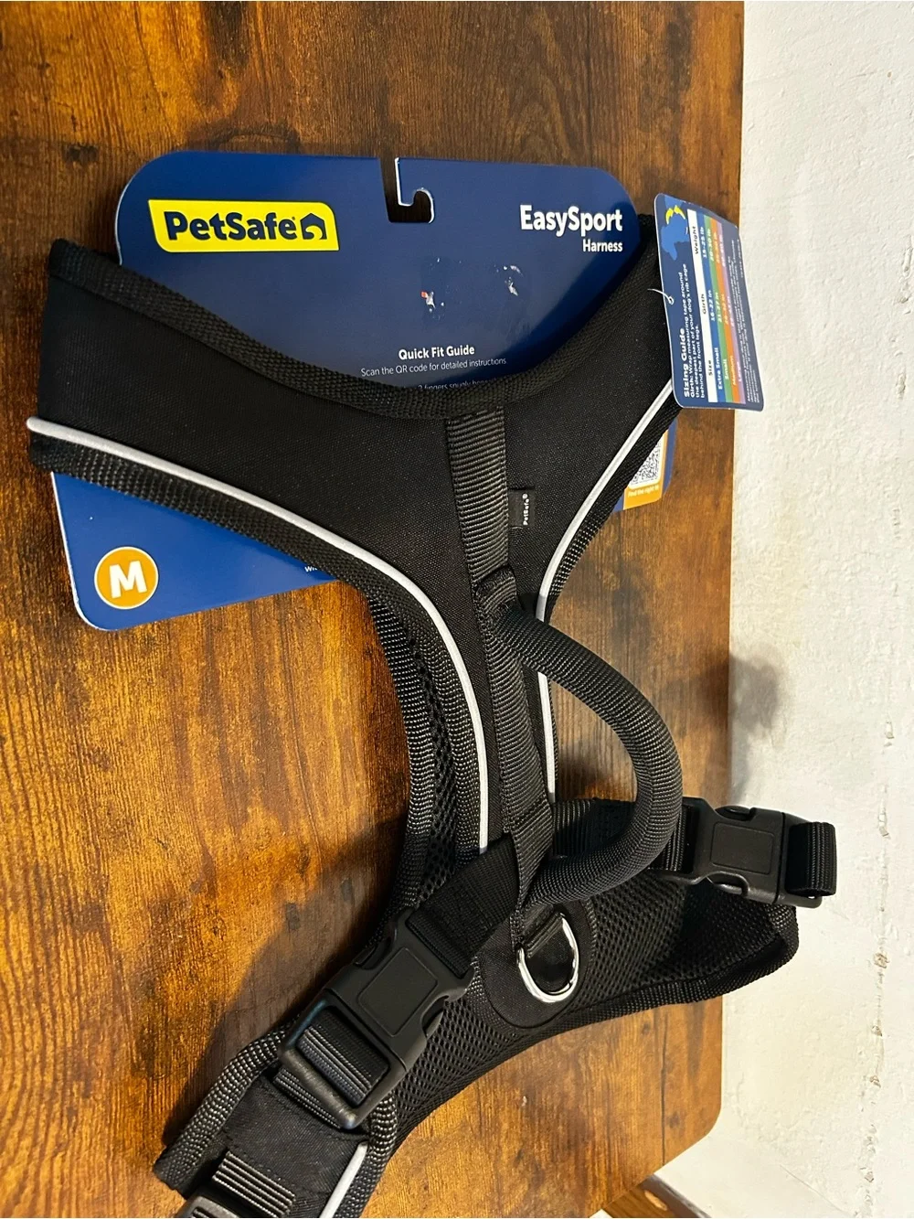PetSafe EasySport Medium Black Dog Harness with Reflective Trim